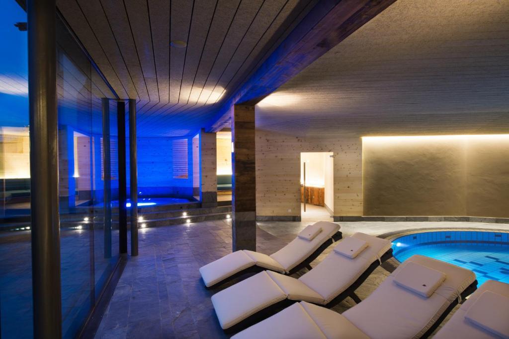 Aktiv&Relax Hotel Hubertus Villandro Exteriör bild
