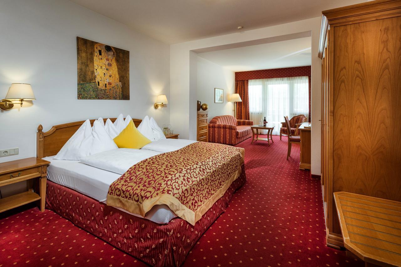 Aktiv&Relax Hotel Hubertus Villandro Exteriör bild